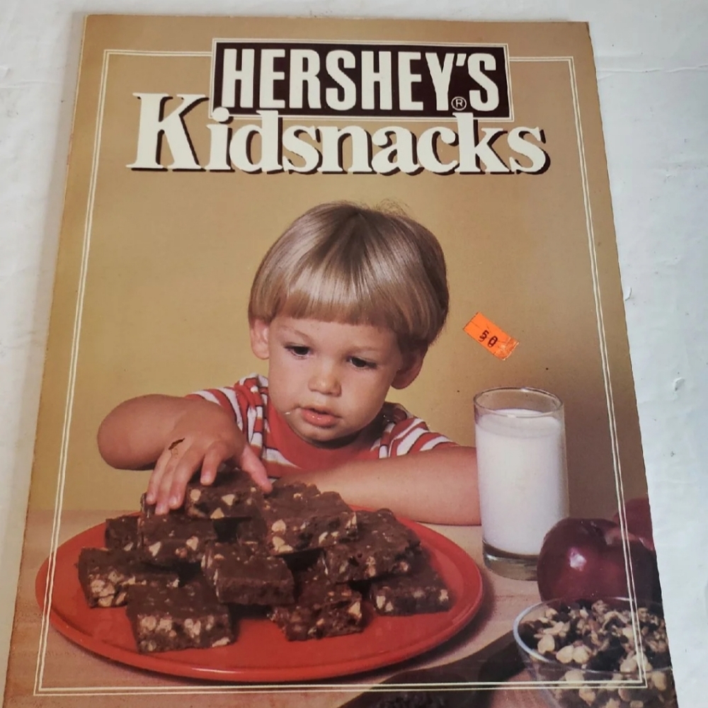 Hershey's Kidsnacks Vintage Cookbook '84